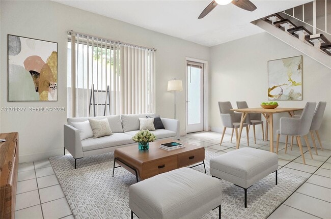 property at 798 Crandon Blvd