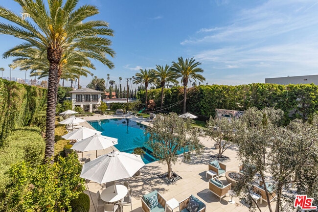 618 N Beverly Dr in Beverly Hills, CA - Building Photo - Building Photo