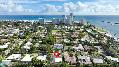 1951 SE 24th St in Fort Lauderdale, FL - Building Photo - Building Photo