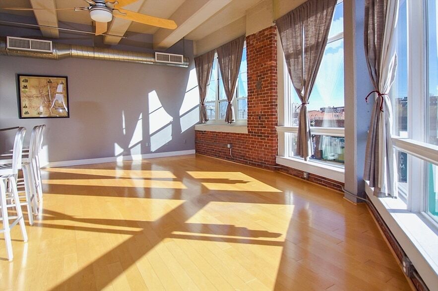 51 Lafayette St, Unit 208 in Salem, MA - Foto de edificio