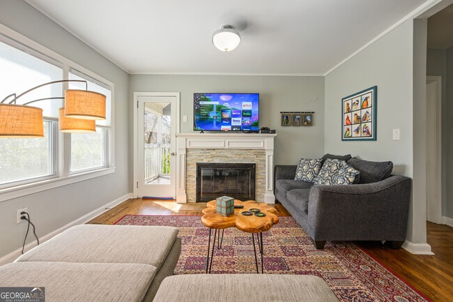property at 3265 N Fulton Ave