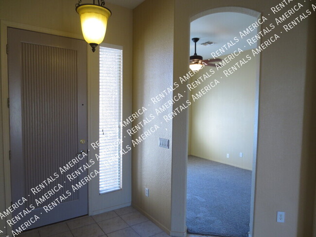 3850 W Park View Ln in Glendale, AZ - Building Photo - Building Photo