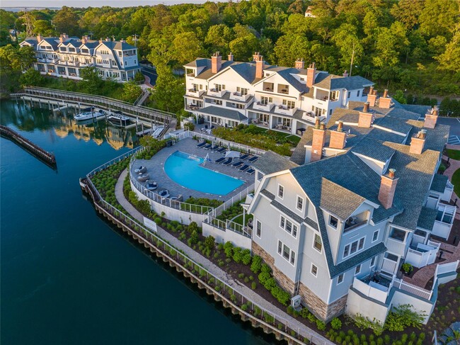property at 65 Old Boathouse Lane S
