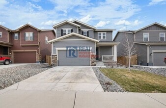 27674 E 7th Dr in Aurora, CO - Building Photo - Building Photo