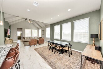 10810 Spiny Caterpillar Ct in Cypress, TX - Building Photo - Building Photo