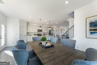 519 Provence Gate Ln in Lawrenceville, GA - Building Photo - Building Photo