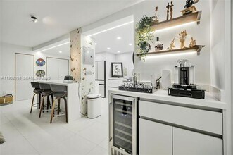 6801 Indian Creek Dr in Miami Beach, FL - Foto de edificio - Building Photo