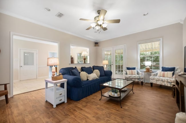 1531 E Austin St in Nacogdoches, TX - Building Photo - Building Photo