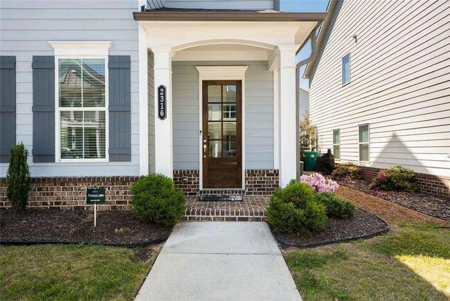 2316 Echelon Ln in Smyrna, GA - Foto de edificio - Building Photo