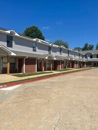 Reserve on Central photo'