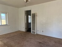 48518 W Valley Blvd in Tehachapi, CA - Building Photo - Building Photo