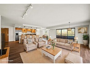 2885 Knox Ave S in Minneapolis, MN - Building Photo - Building Photo