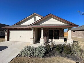 108 Cinnamon Lp in Burnet, TX - Building Photo - Building Photo