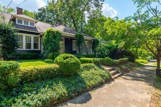 242 Haralson Ave NE in Atlanta, GA - Building Photo - Building Photo