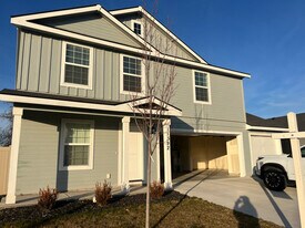 11392 Barn Rnch St in Caldwell, ID - Building Photo