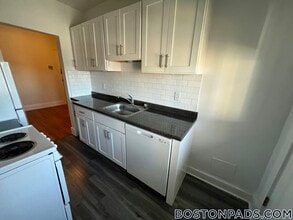 116 Washington St, Unit 63 in Boston, MA - Building Photo - Building Photo