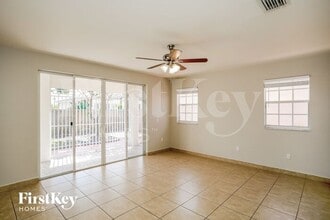 21221 SW 124th Ave in Miami, FL - Building Photo - Building Photo