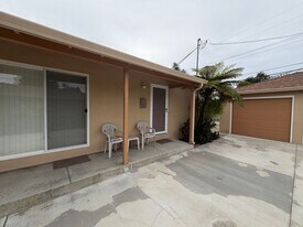 489 April Way in Campbell, CA - Building Photo
