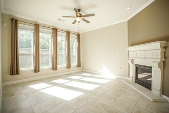 106 S Sawbridge Cir in Spring, TX - Building Photo - Building Photo