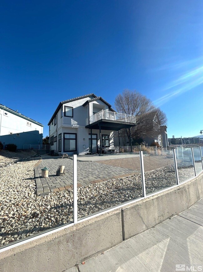 1105 Harbour Cove Ct in Sparks, NV - Building Photo - Building Photo