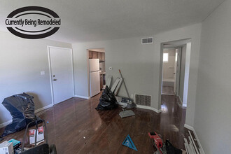 1309 N Golf Blvd in Columbia, MO - Building Photo - Building Photo
