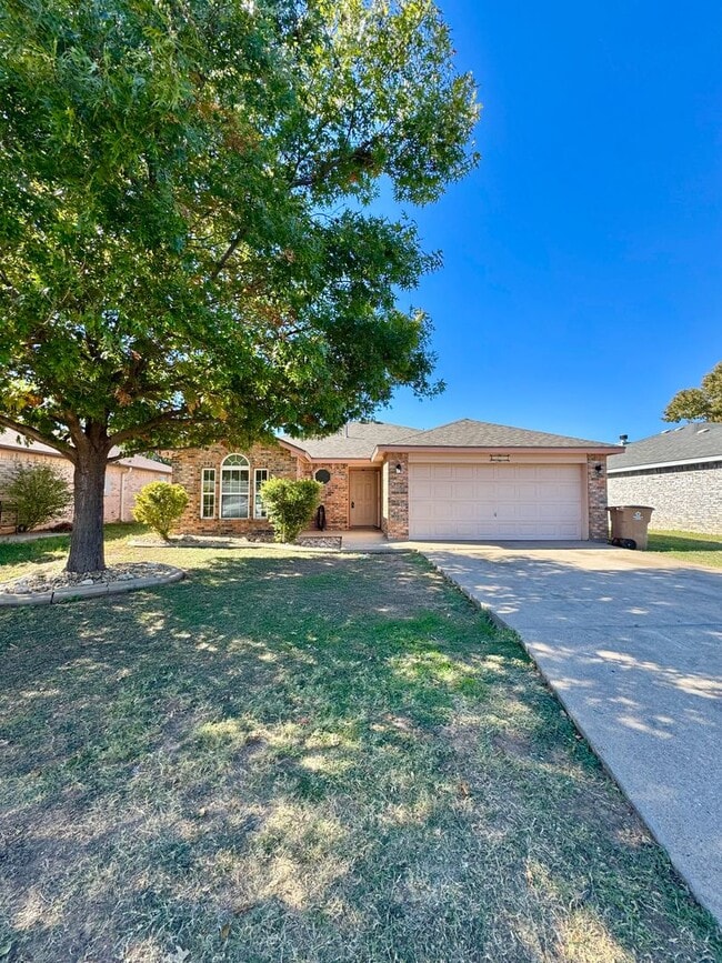 property at 1211 Henry Ln