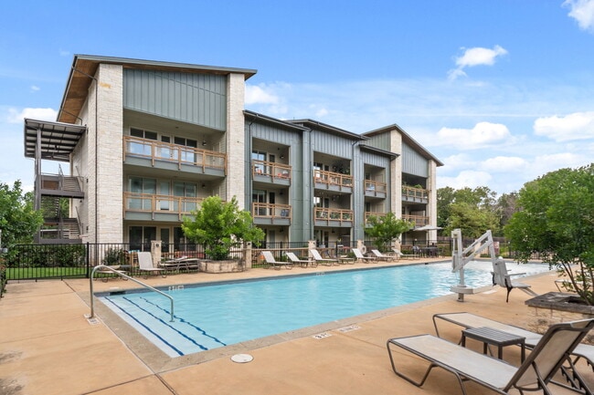 property at 4704 Sunset Trl
