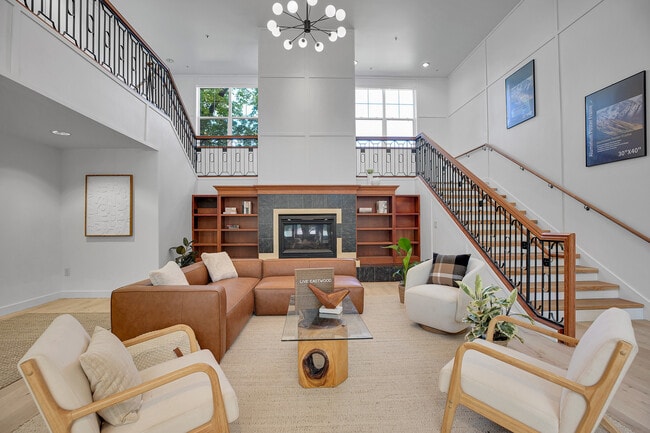 Eastwood Apartments in Troutdale, OR - Foto de edificio - Building Photo