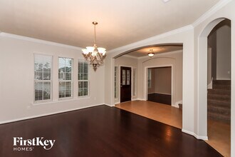 2807 Angela Way Dr in Spring, TX - Foto de edificio - Building Photo