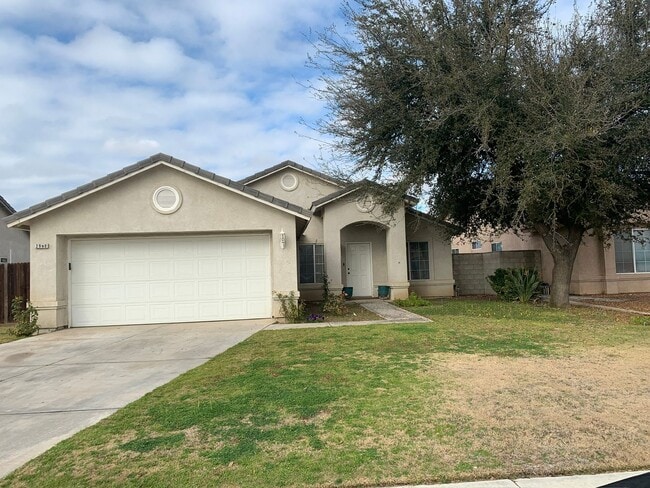 2902 Tar Springs Ave in Bakersfield, CA - Building Photo - Building Photo