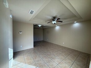 201 Abigail Dominguez Ct in Laredo, TX - Building Photo - Building Photo