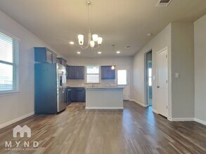 136 Shearwater Ln in Leander, TX - Building Photo - Building Photo
