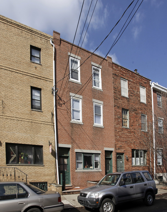 806 S 10th St in Philadelphia, PA - Building Photo - Building Photo