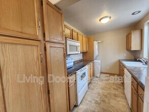 3829 W St in Lincoln, NE - Building Photo - Building Photo