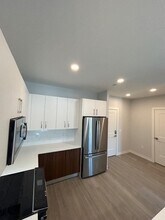 148 Old Post Rd in Sharon, MA - Building Photo - Building Photo