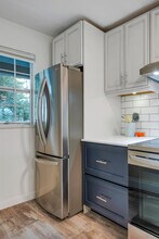 1399 Barclay St in Vancouver, BC - Building Photo - Building Photo