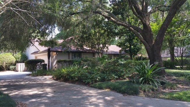 4431 NW 53rd St in Gainesville, FL - Building Photo - Building Photo