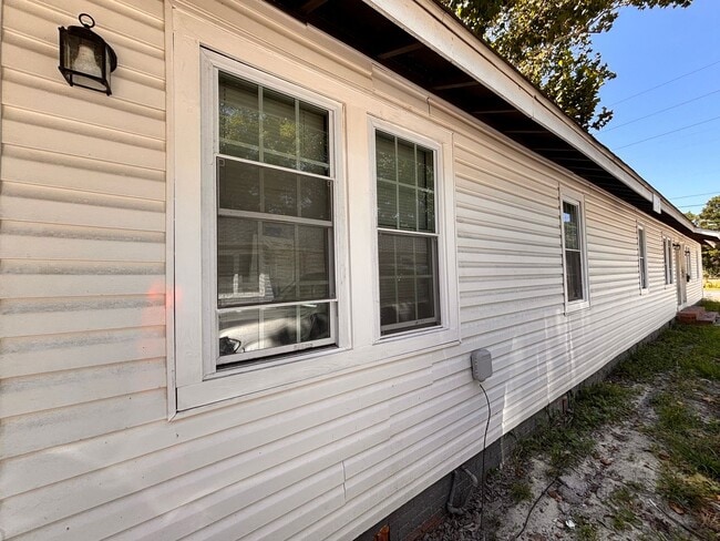 417 S Church St in Florence, SC - Foto de edificio - Building Photo
