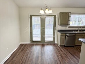 3237 Brisbane Way in Stonecrest, GA - Building Photo - Building Photo