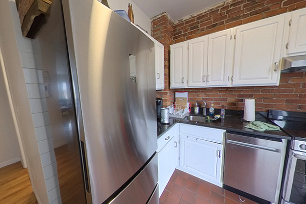 166 Broadway, Unit 2 in Somerville, MA - Foto de edificio