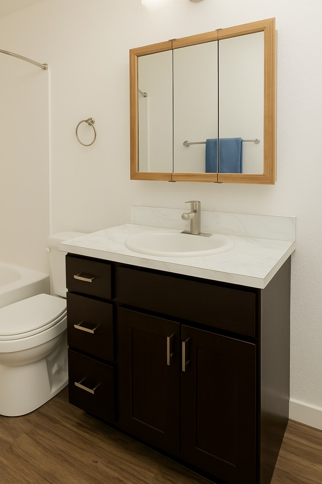 2707 S Ohio Ave, Unit Russell Kolsky in Caldwell, ID - Building Photo - Building Photo