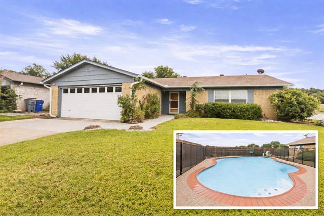 property at 615 Bocowood Ct