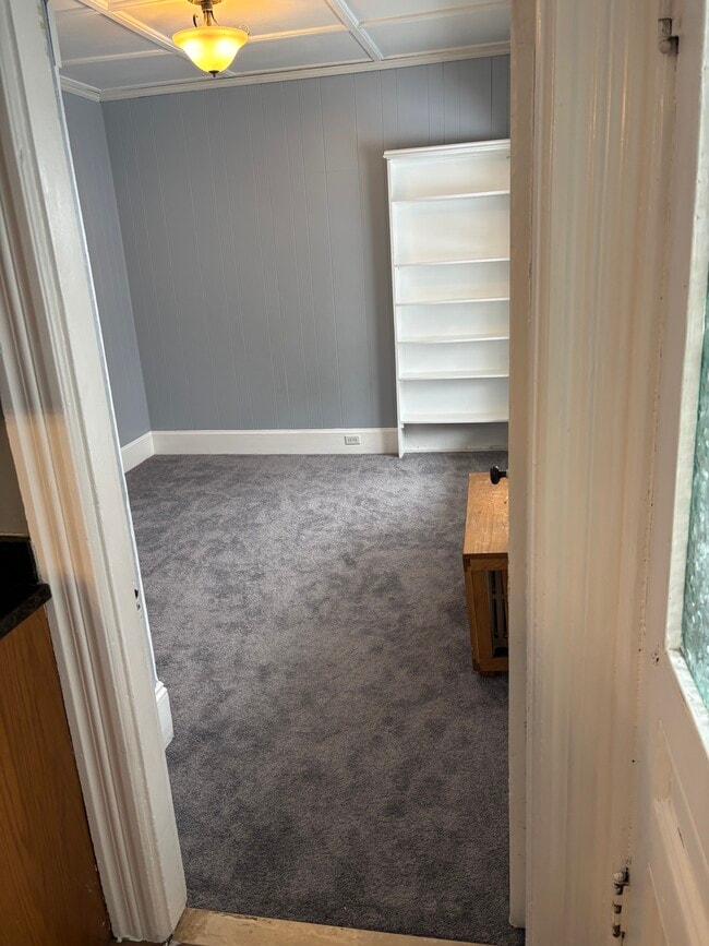 861 Chestnut St, Unit 1 in Manchester, NH - Building Photo - Building Photo