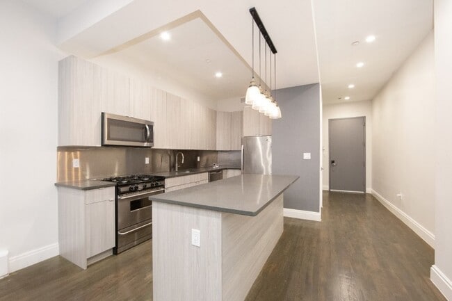 property at 45 Beekman St