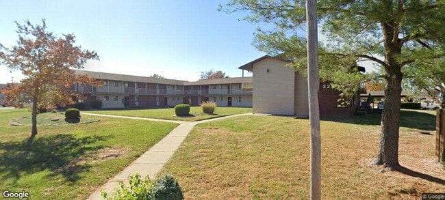 325 Suppiger Ln