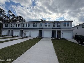 539 Holly Lks Dr in Orange Park, FL - Building Photo