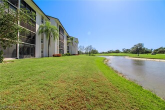 1520 Imperial Golf Course Blvd in Naples, FL - Building Photo - Building Photo