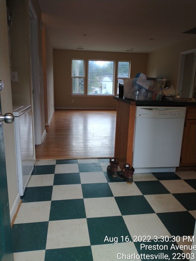 property at 1100 Preston Ave