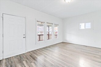 866 E Starr Ave in Columbus, OH - Building Photo - Building Photo