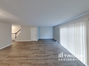 38 Powder View Ct in Perry Hall, MD - Building Photo - Building Photo